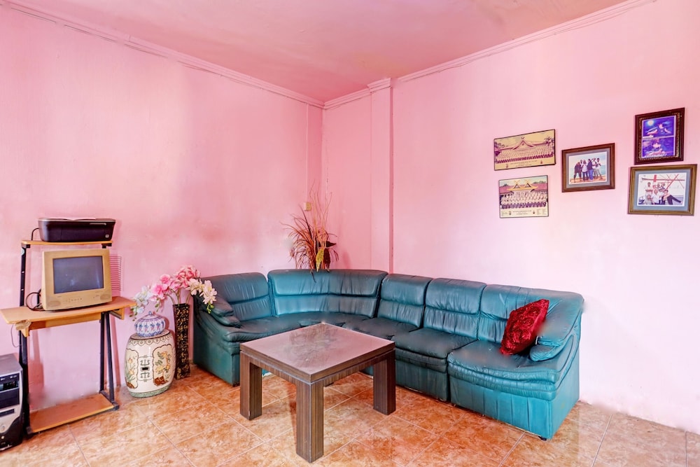 spot on 92923 toyo homestay syariah