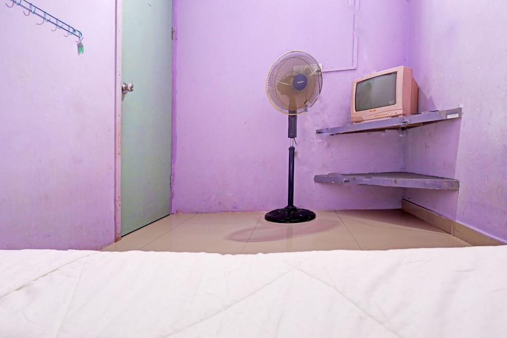 spot on 92923 toyo homestay syariah