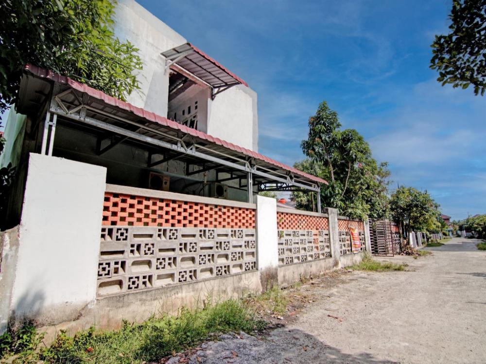 oyo 92933 marvel house syariah