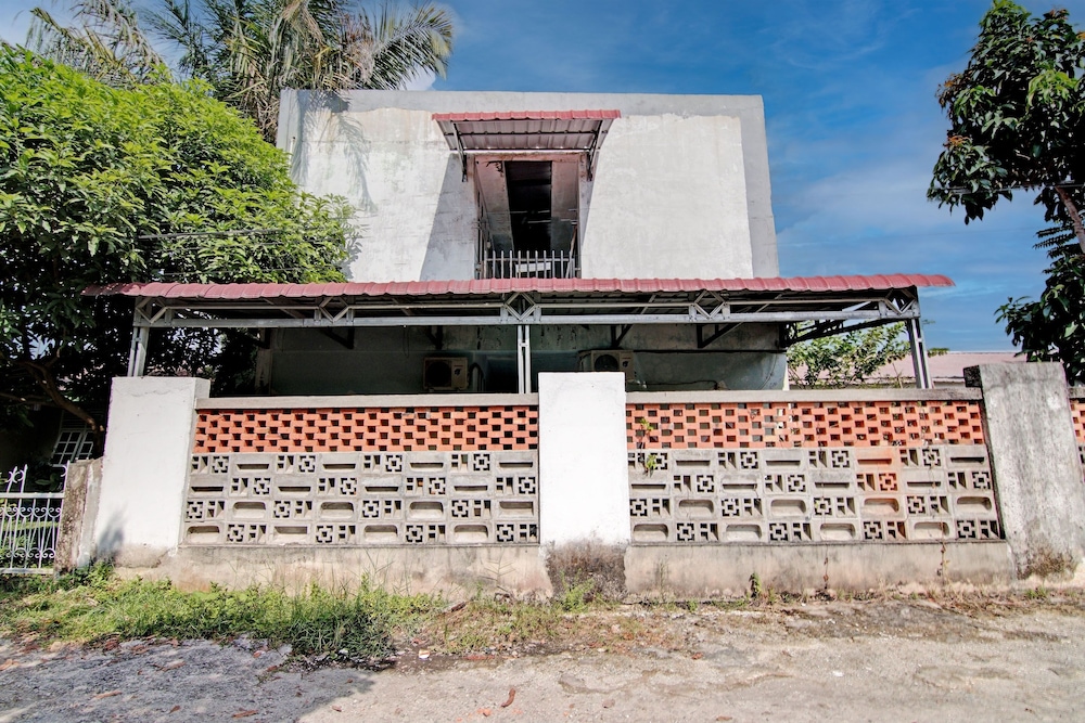 oyo 92933 marvel house syariah
