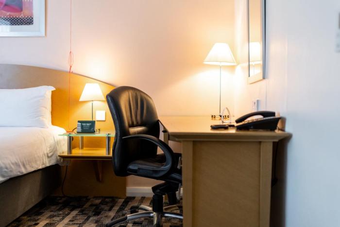 holiday inn ashford north a20 by ihg