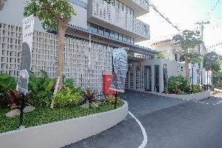 sans hotel rg living jogja by reddoorz