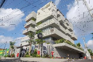 sans hotel rg living jogja by reddoorz