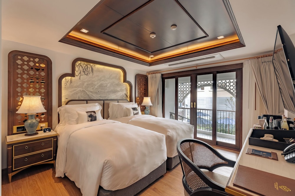chino at nimman luxury boutique hotel