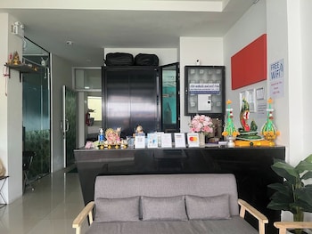 T & C Hotel Patong Beach,Thailand>>Patong Beach,2 star