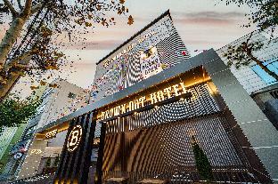 daegu daemyeongdong brown dot