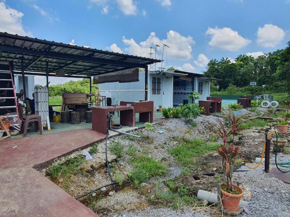 oyo home 90851 rb homestay and farms 2