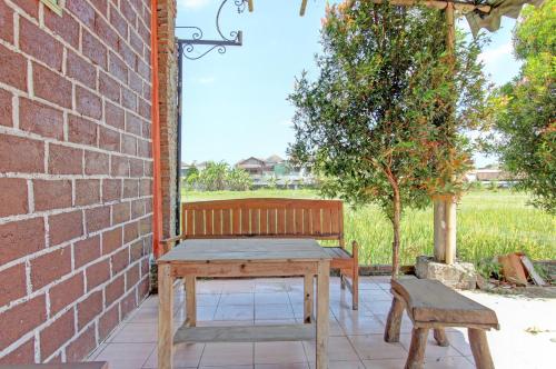 spot on 93010 omah bareng syariah sambisari