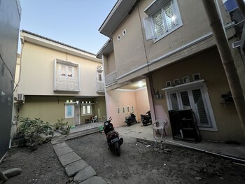 spot on 93022 anugrah homestay syariah