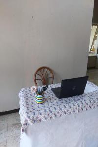 spot on 93035 karmans sari homestay syariah