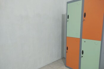 spot on 93042 lina homestay syariah