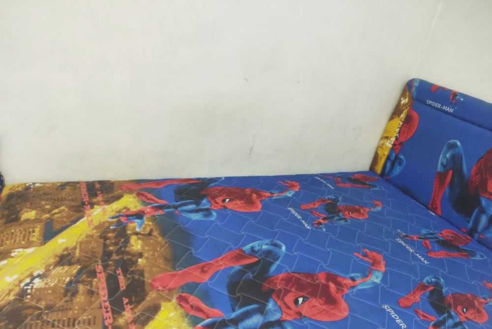 spot on 93042 lina homestay syariah