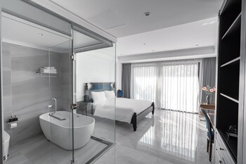 quang minh riverside hotel danang