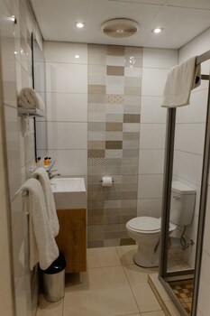 acres inn klerksdorp