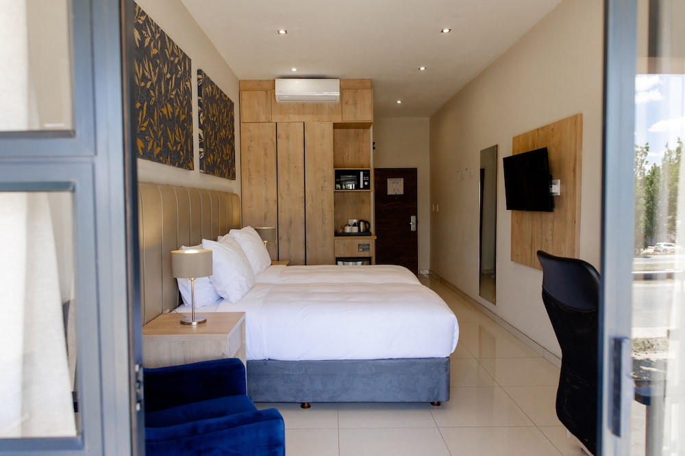acres inn klerksdorp