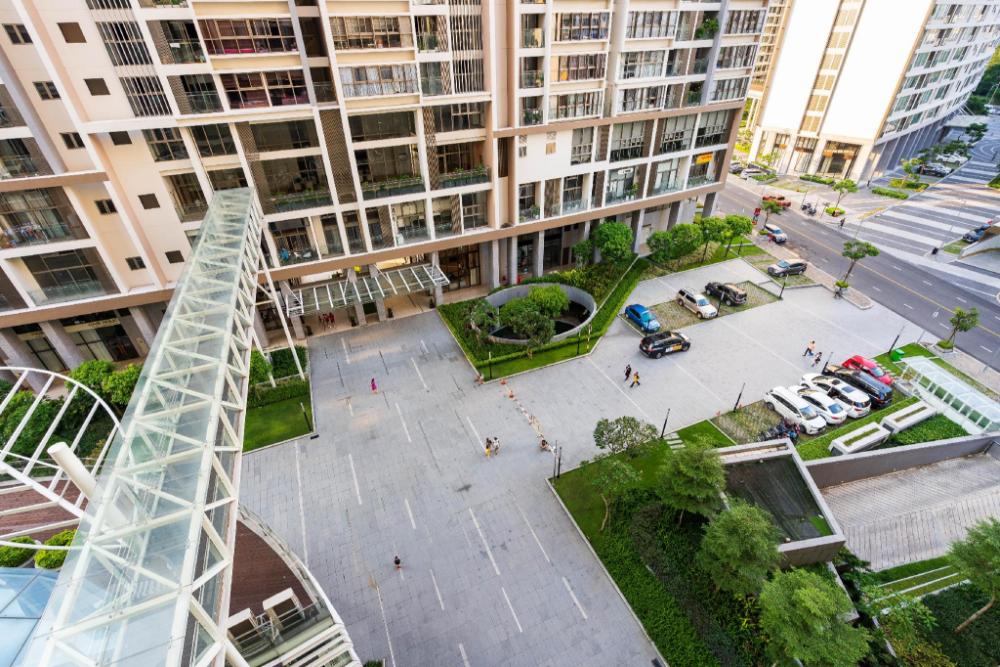 convinia luxury the peak midtown