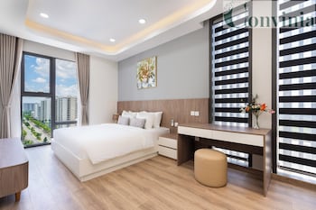 convinia luxury the peak midtown