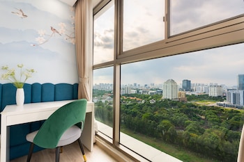 convinia luxury the peak midtown