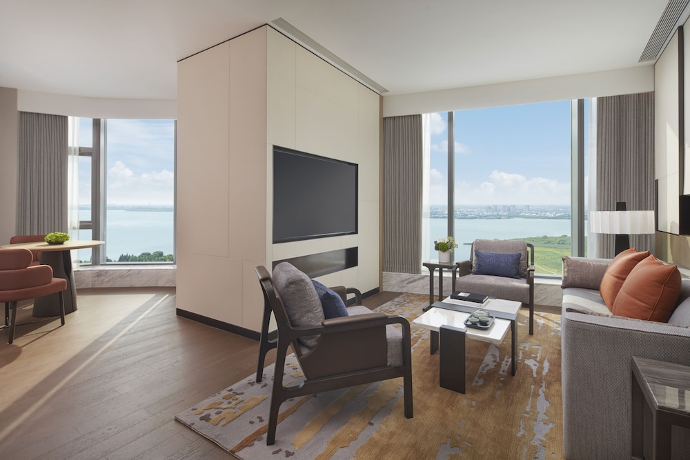 hyatt regency changshu kuncheng lake