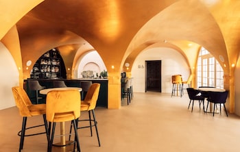 hotel estefania boutique suites