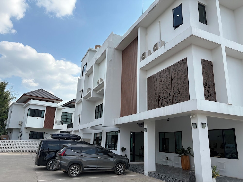 chom chiangrai hotel