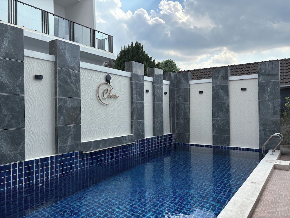 chom chiangrai hotel