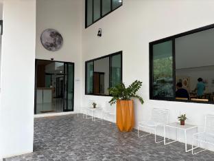 chom chiangrai hotel