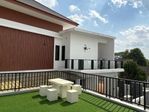 chom chiangrai hotel
