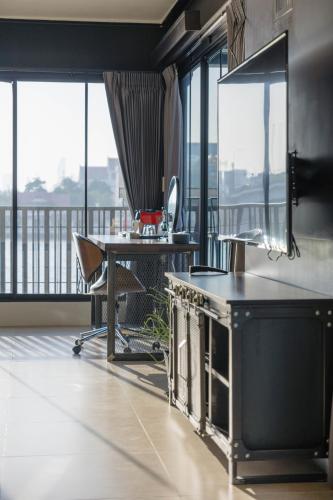 norn riverside bangkok hotel