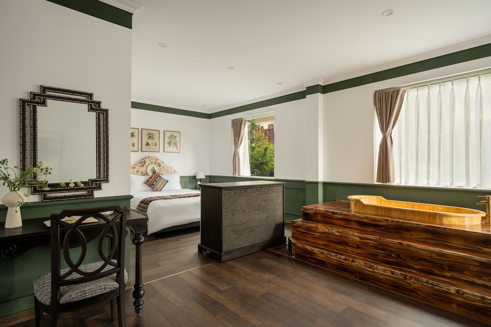 the gate boutique hotel sapa