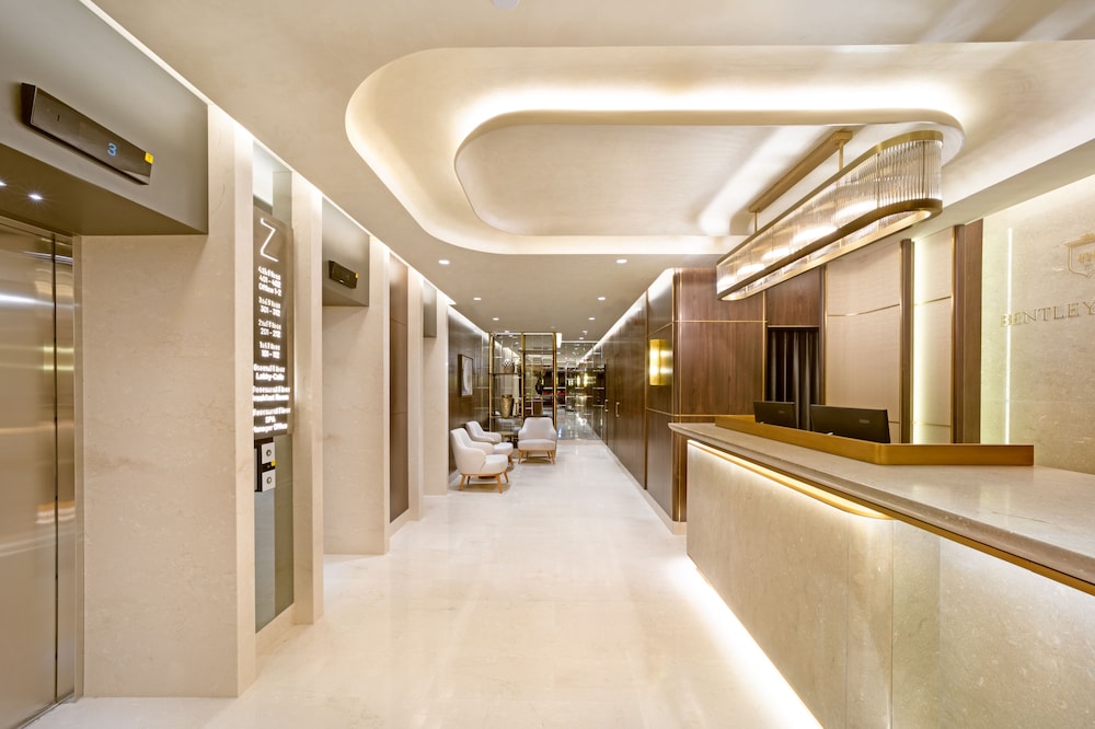 bentley hotel old city