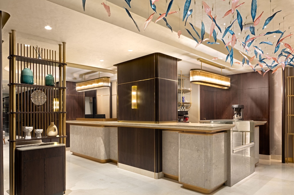 bentley hotel old city