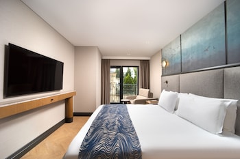 bentley hotel old city