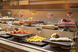 bentley hotel old city