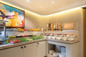 bentley hotel old city