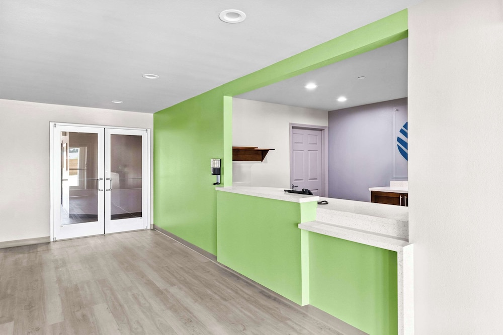 woodspring suites south houston hobby