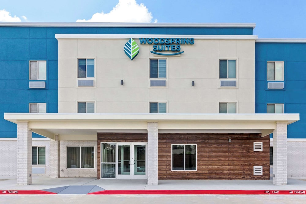 woodspring suites south houston hobby
