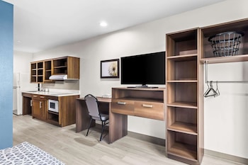 woodspring suites south houston hobby