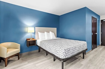 woodspring suites south houston hobby