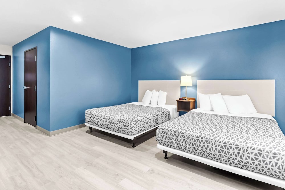 woodspring suites south houston hobby