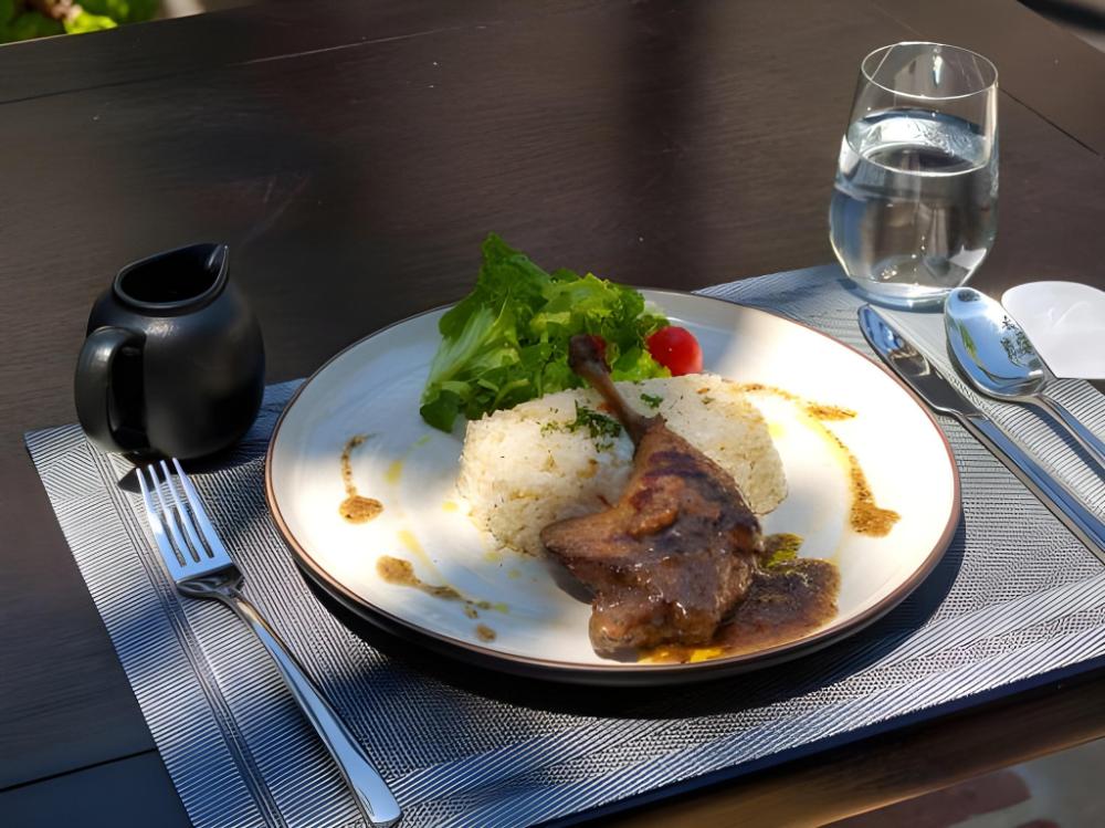 v maison boutique hotel