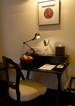 v maison boutique hotel