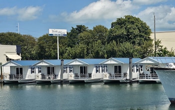 yacht haven