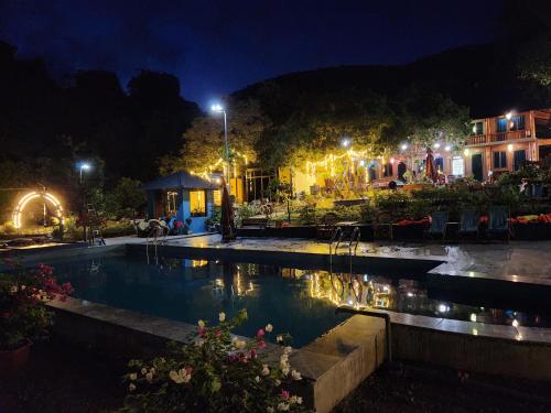 catba papillon garden bungalow and resort