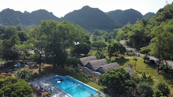 catba papillon garden bungalow and resort