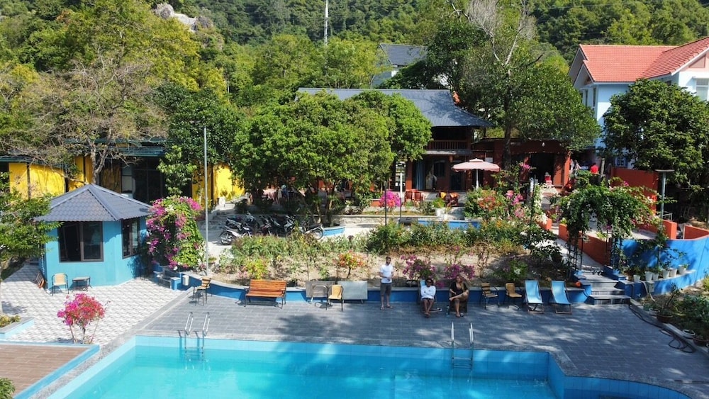 catba papillon garden bungalow and resort