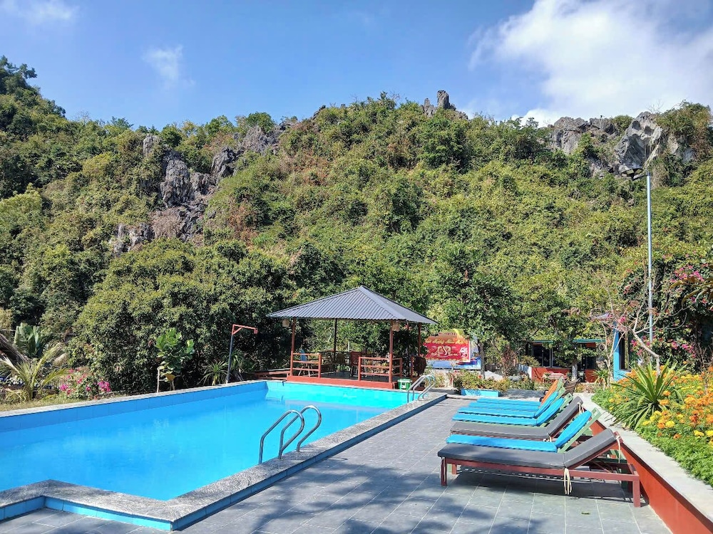 catba papillon garden bungalow and resort