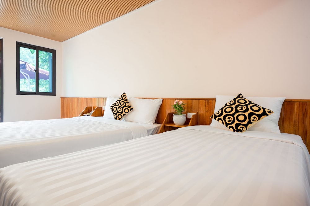 catba papillon garden bungalow and resort