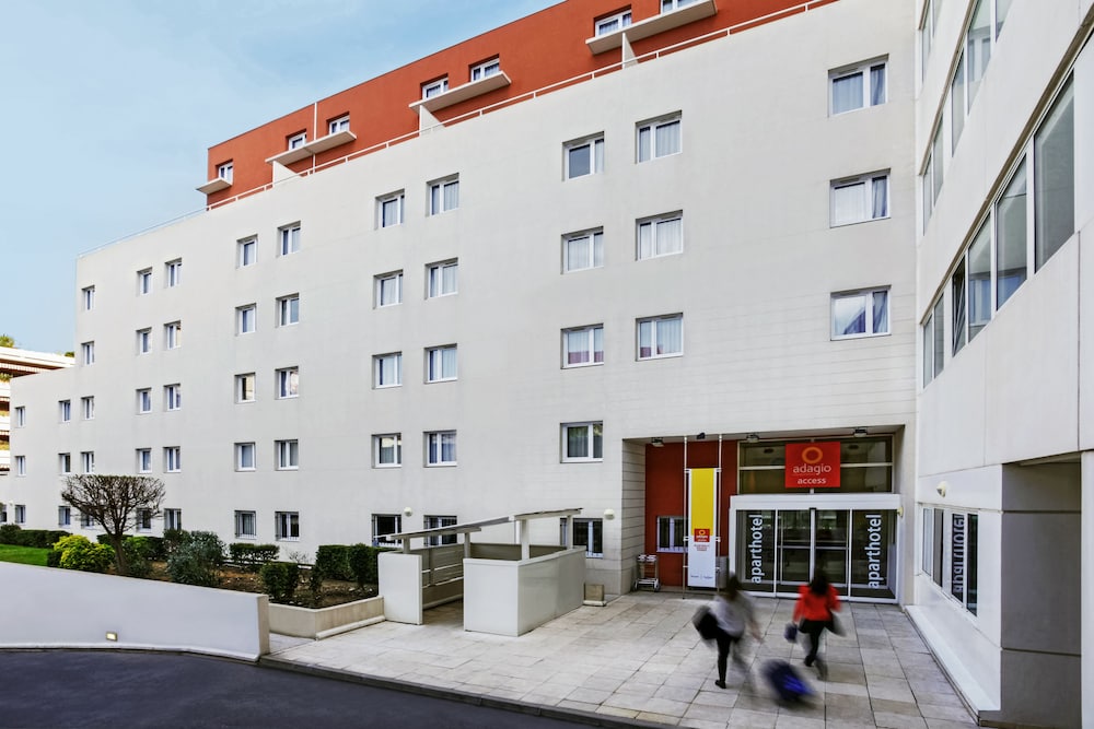 aparthotel adagio access marseille prado perier