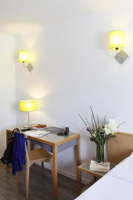 aparthotel adagio access marseille prado perier